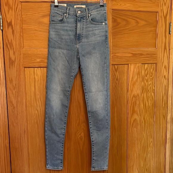 Levi’s mile high super skinny jeans - Picture 1 of 3